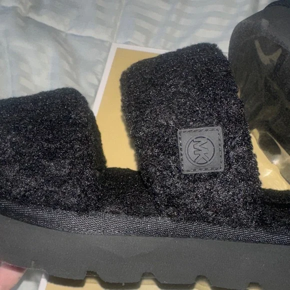 Michael Kors Black Slide Sandals - Picture 4 of 5